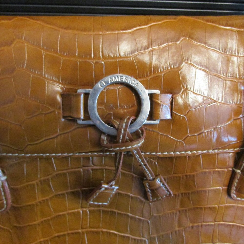 CL America Caramel Alligator Print Purse